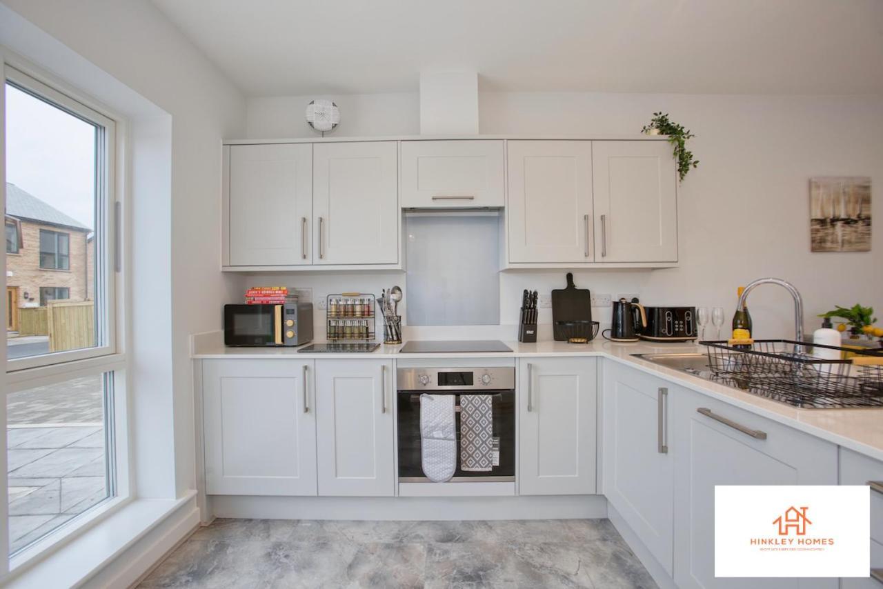 St Ives Bay - Immaculate Brand New 3Bed - Free Parking - Beach - Wifi Hayle Bagian luar foto
