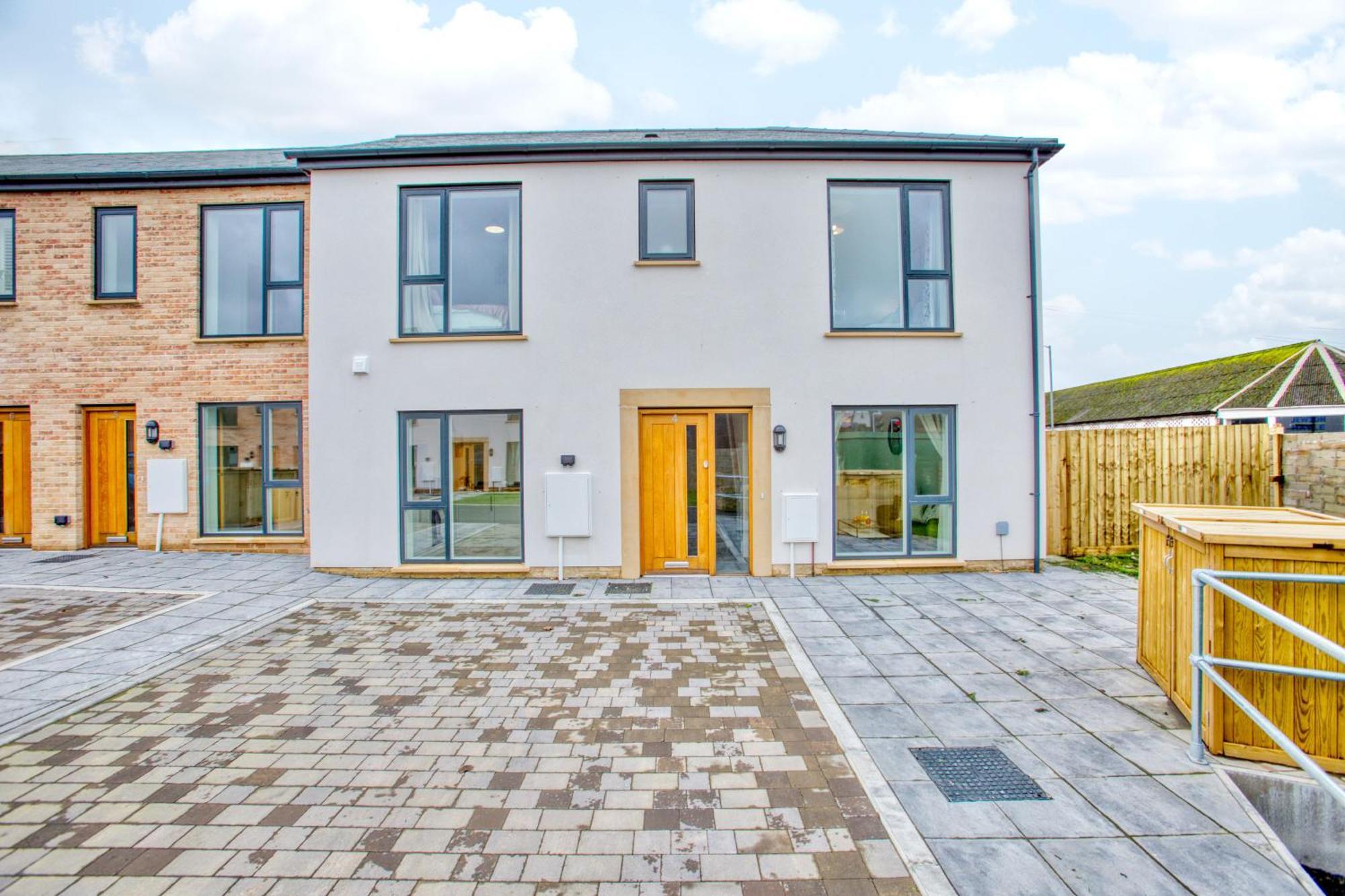 St Ives Bay - Immaculate Brand New 3Bed - Free Parking - Beach - Wifi Hayle Bagian luar foto
