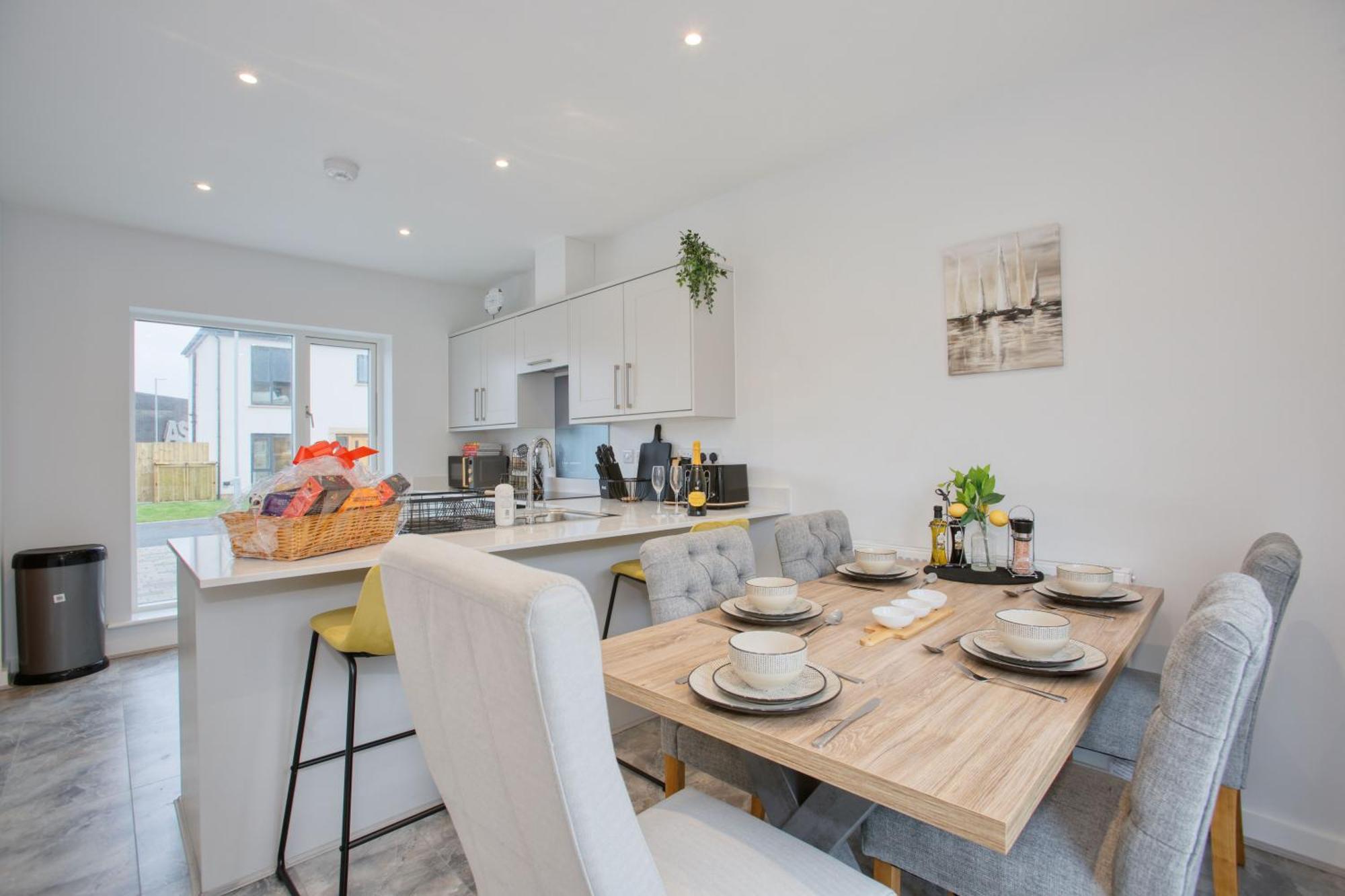 St Ives Bay - Immaculate Brand New 3Bed - Free Parking - Beach - Wifi Hayle Bagian luar foto